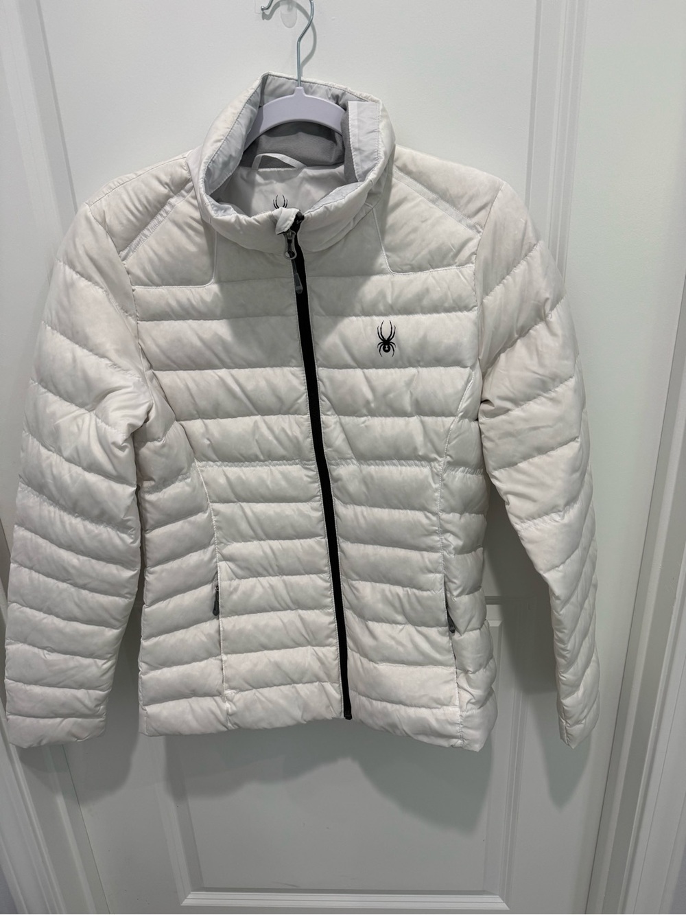 Women’s White Spyder Prymo Down Puffer Jacket Style #143097 NWOT Size M